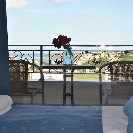 Πανσιόν азалия *