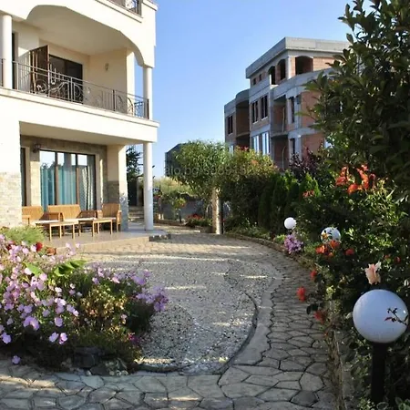 Πανσιόν азалия Σωζόπολη