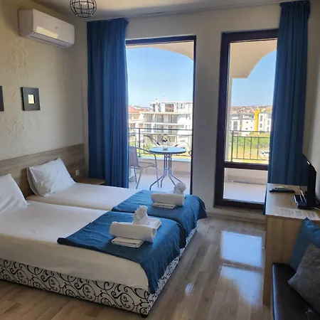 Πανσιόν азалия *