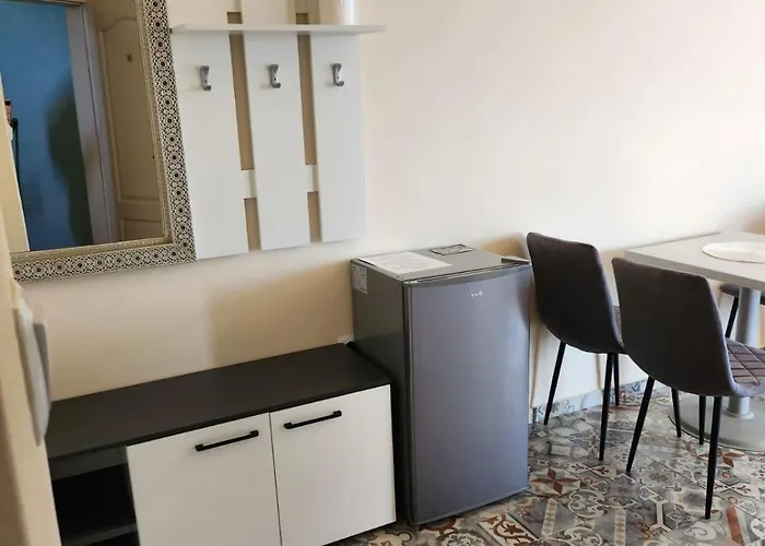 азалия Созопол